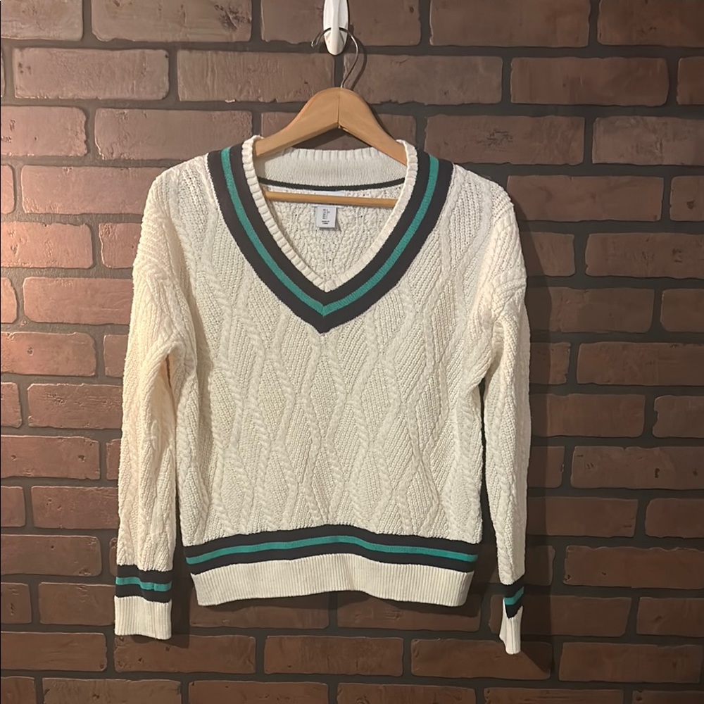 Nicole Miller White V-Neck Sweater with Green and Navy stripes